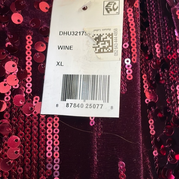 NWT Emerald Sundae Sequin Dress - Picture 4 of 8